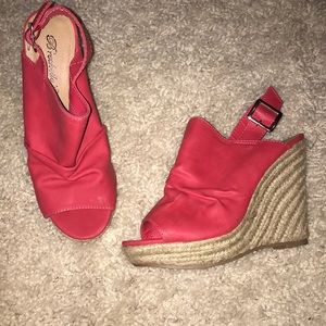 Coral wedges